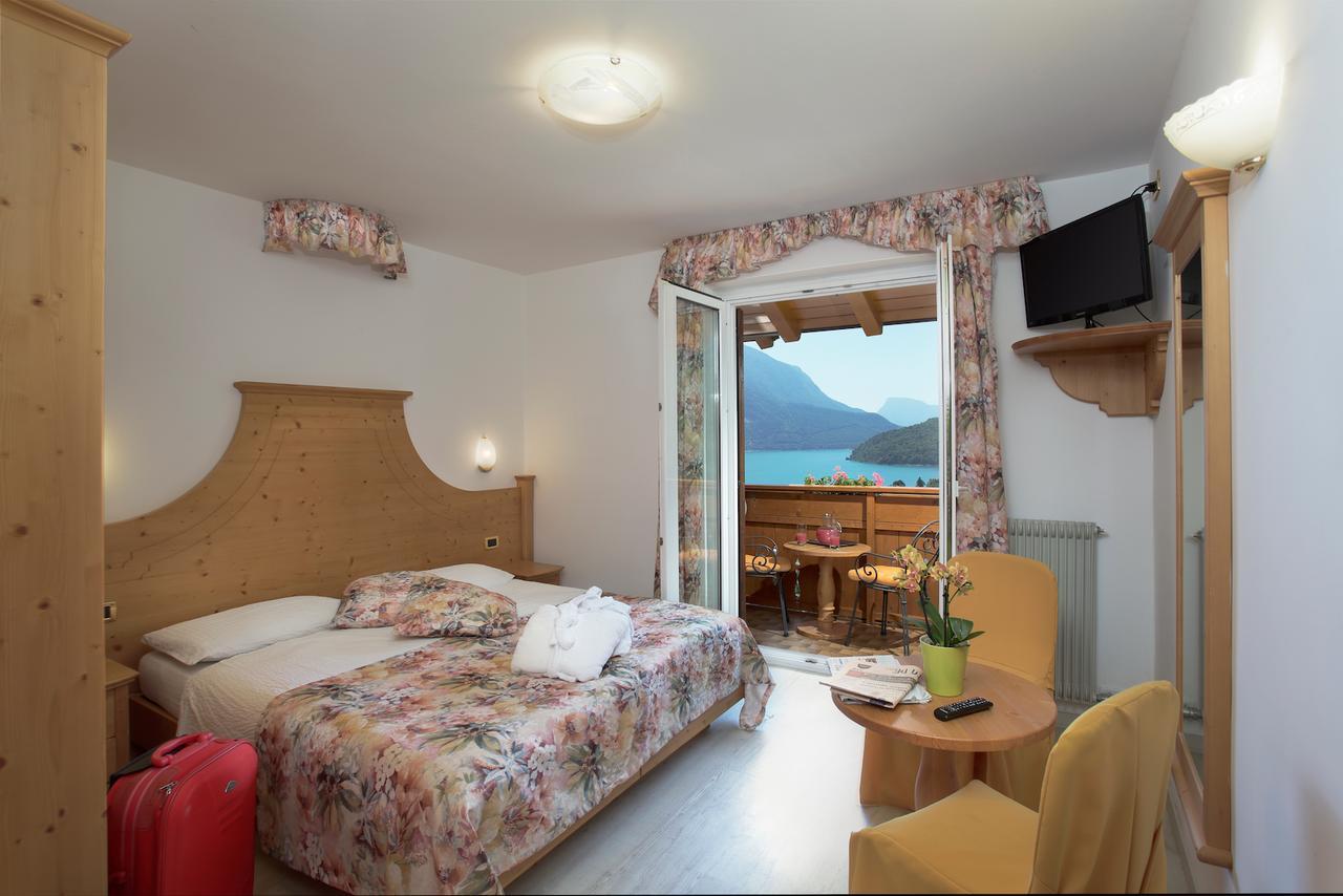 Hotel Olympia Мольвено Екстер'єр фото